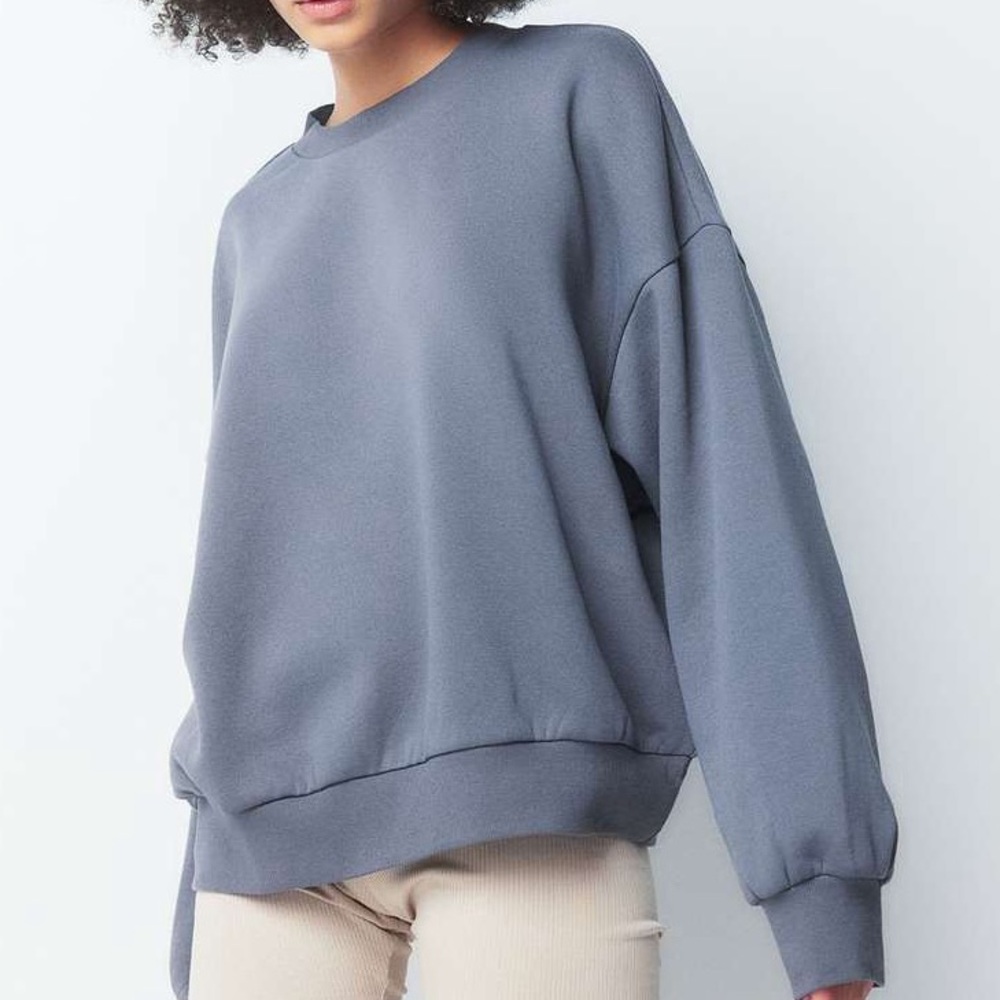 H&M Divided Blue Crewneck Sweatshirt‎ Pullover Size Small